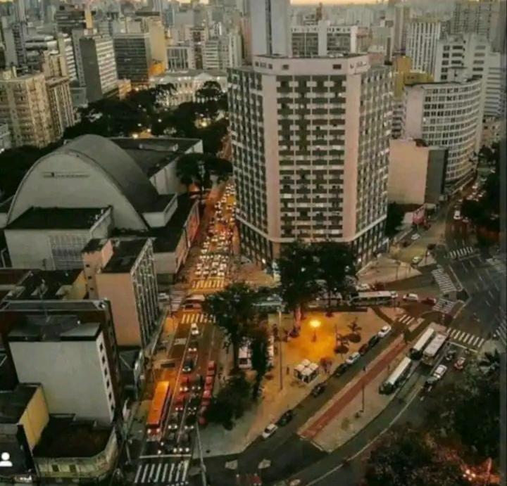 Appartamento Apart Luxo No Centro Com Hidromassagem Curitiba Esterno foto